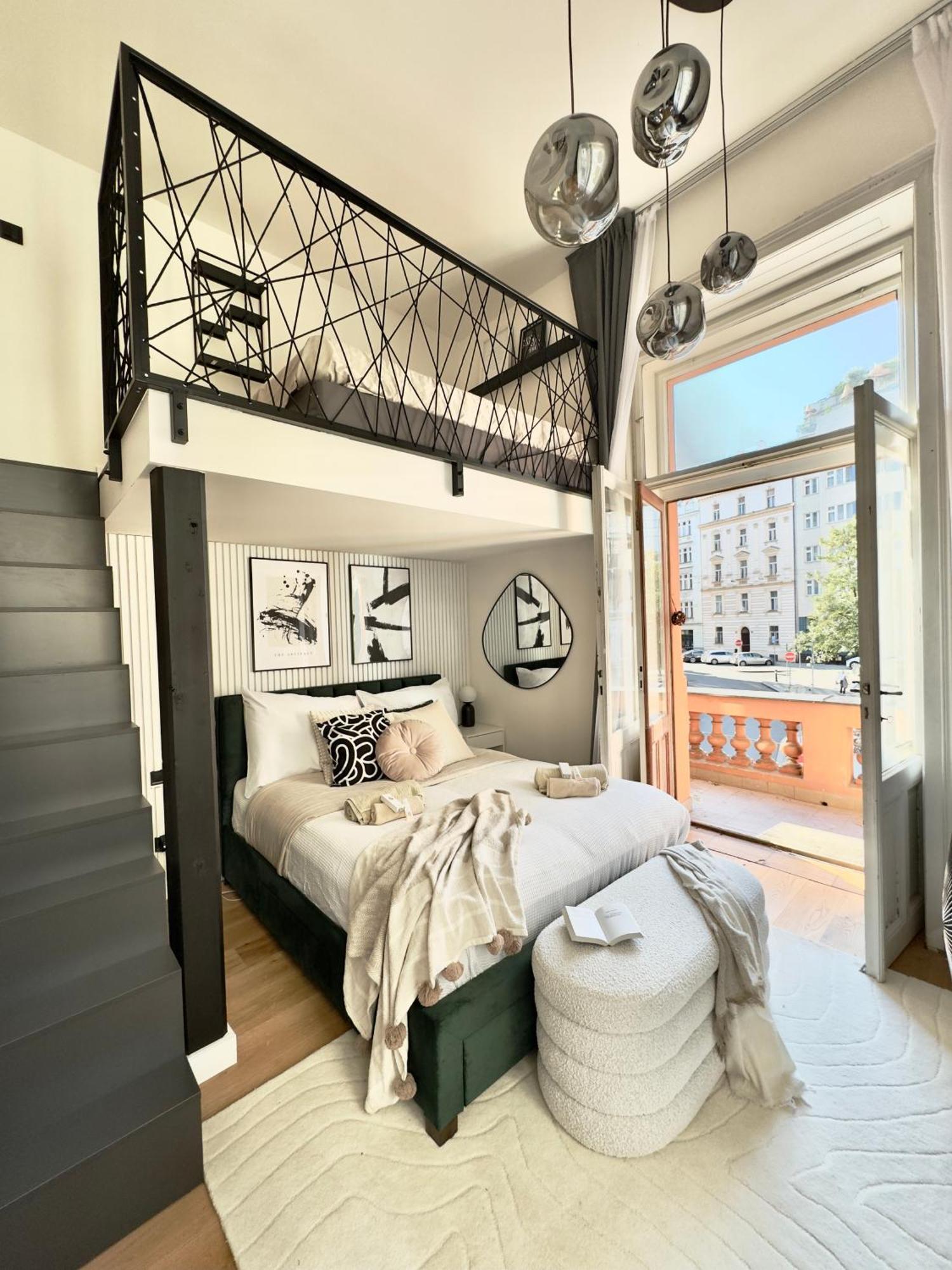 Modern High Ceiling Loft With Terrace Apartment, Apartment *